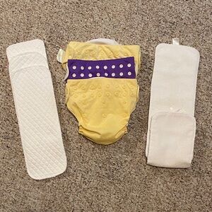 BumGenius Adjustable Snap Closure Cloth Diaper Set